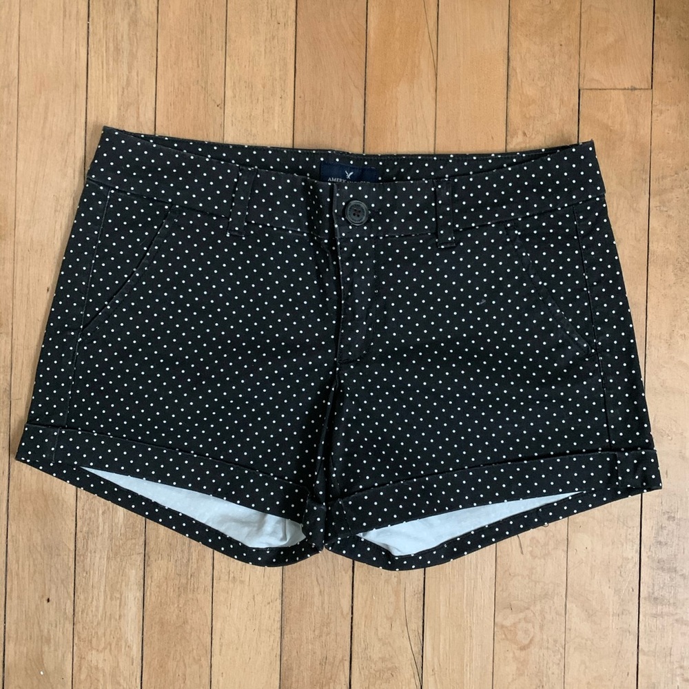 Black and White American Eagle Polka Dot Shorts